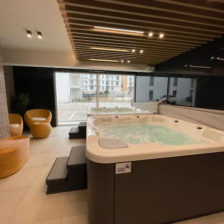 Meduza - Ogrodek, Jacuzzi, Sauny, Sala Zabaw, Silownia, Garaz, 400m Do Plazy Bez Schodow * Jastrzębia Góra